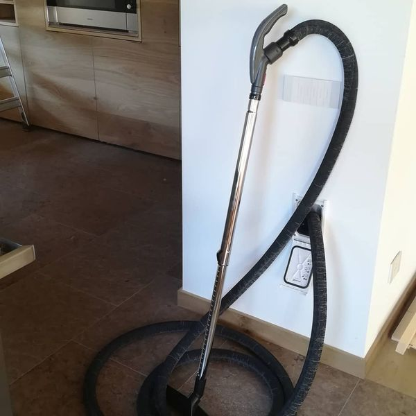 Tubo a scomparsa GM con calza protettiva